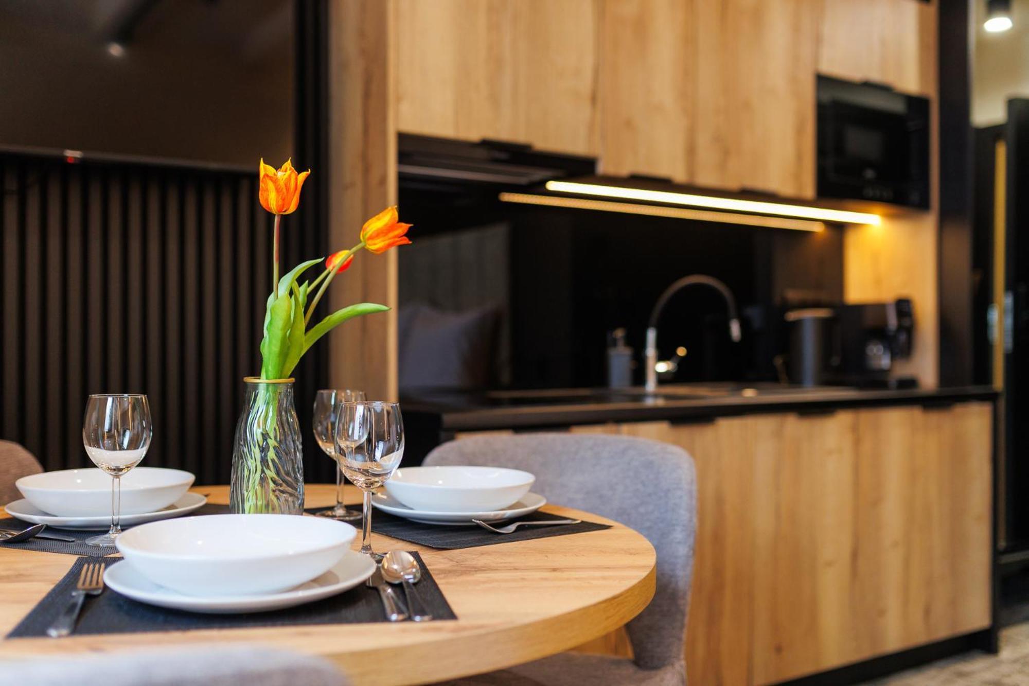 Apartment Harmony Land Vip Z Sauna I Jacuzzi By Royal Aparts